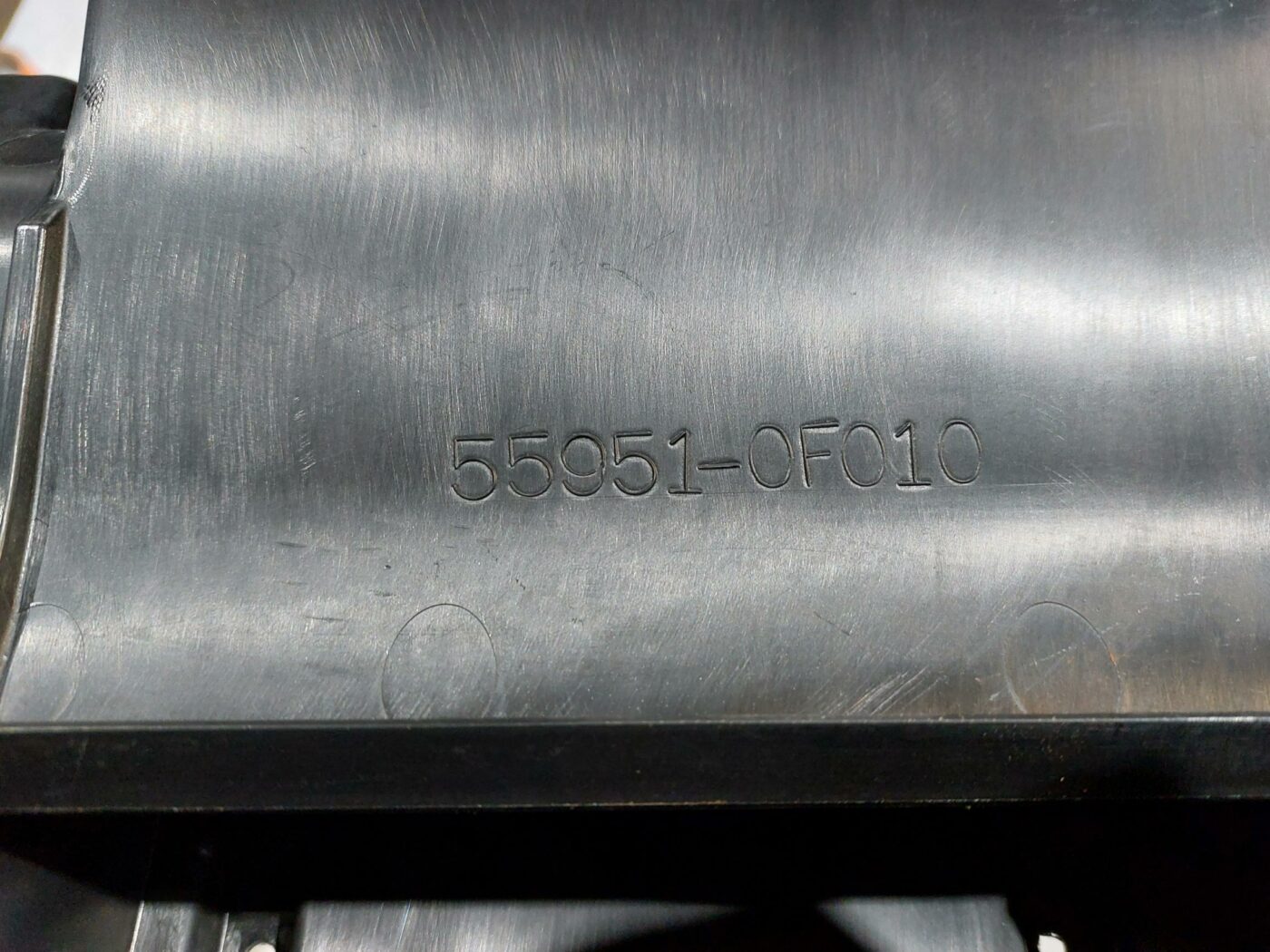 Salona gaisa vads priekš TOYOTA COROLLA VERSO 2006