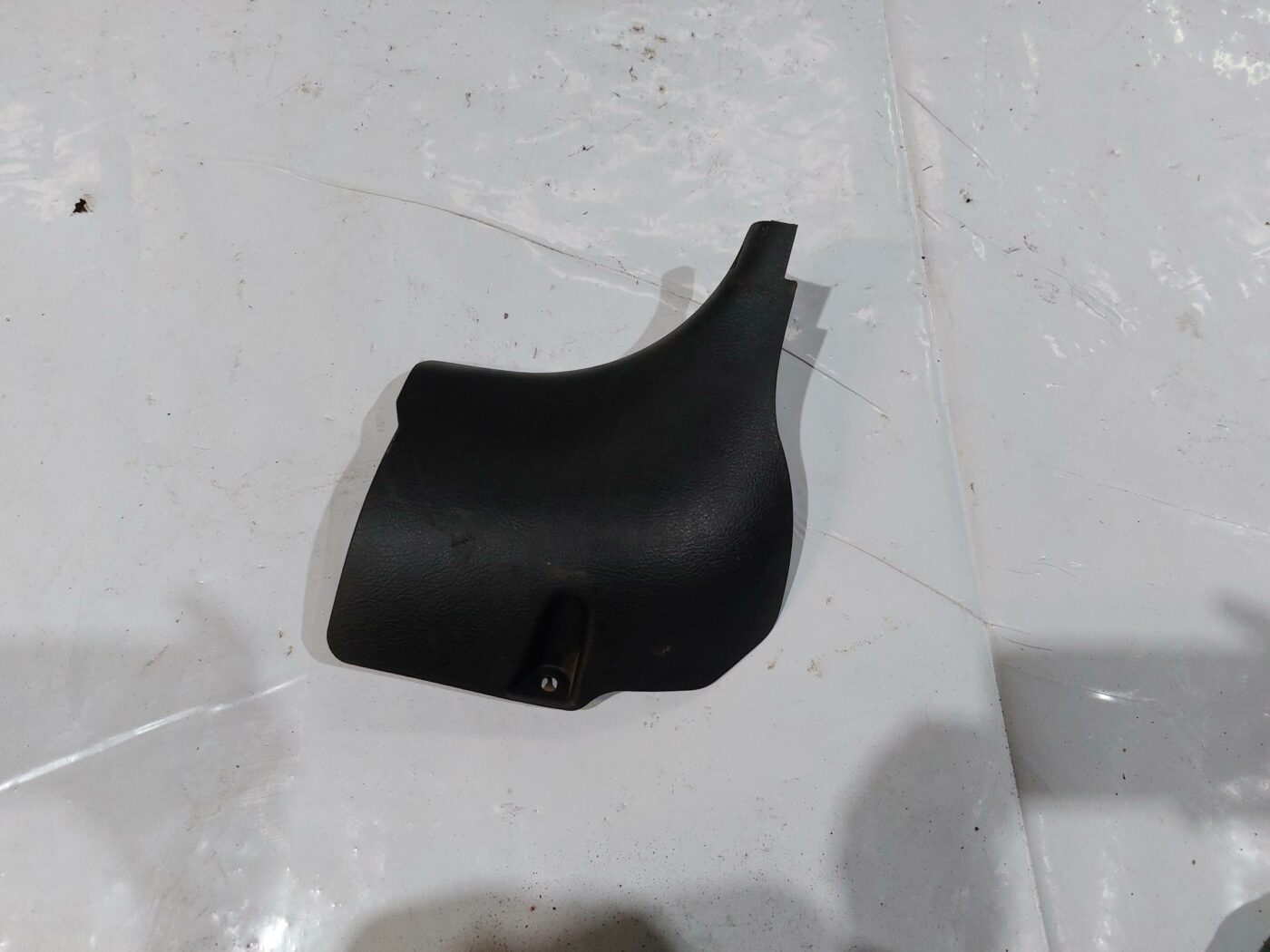 Sliekšņa priekšēja laba uzlika (salonā) priekš TOYOTA COROLLA VERSO 2006