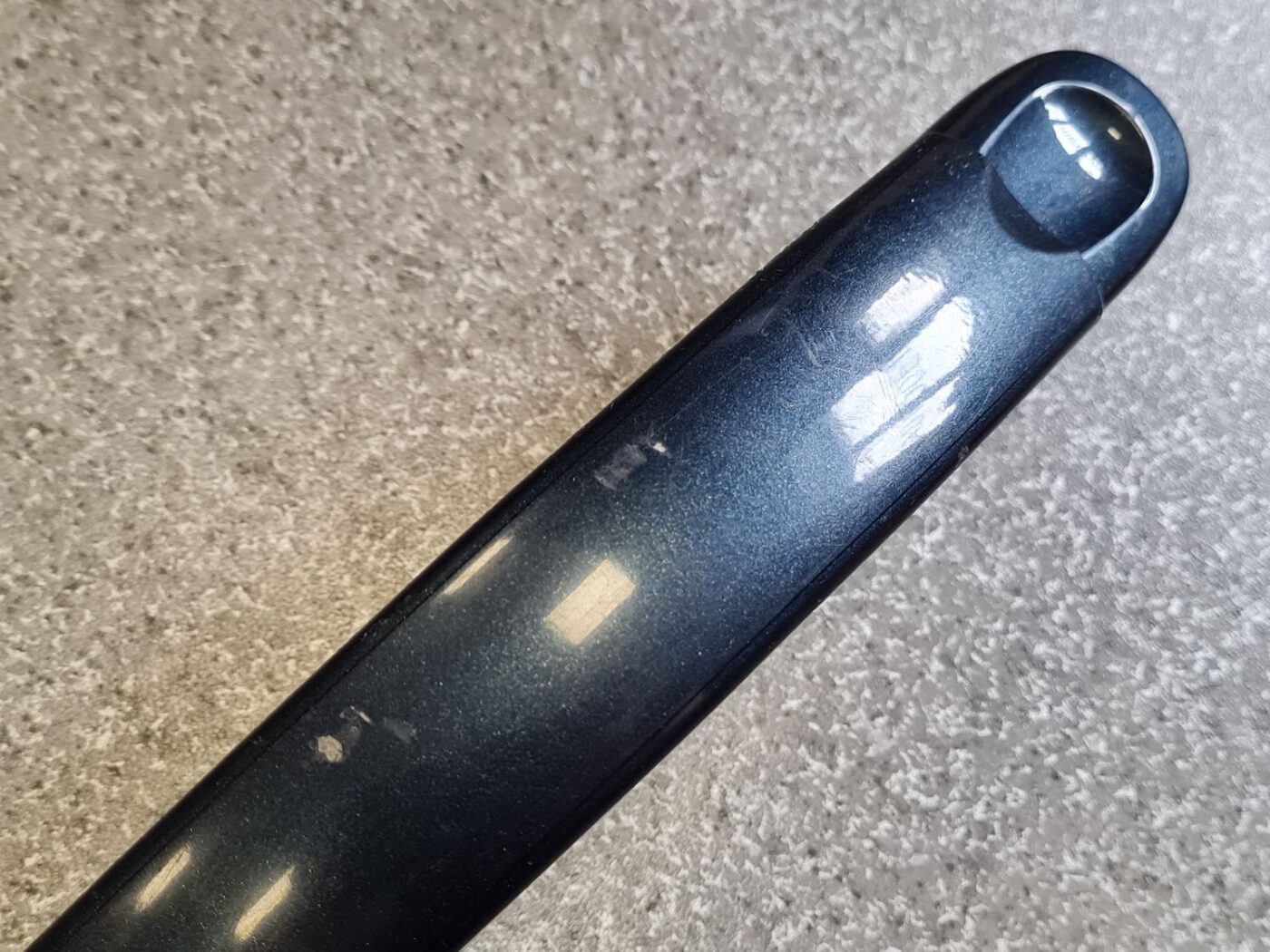 Priekšējāis labais durvju rokturis priekš VW JETTA 2008 7 Priekšējāis labais durvju rokturis priekš VW JETTA 2008