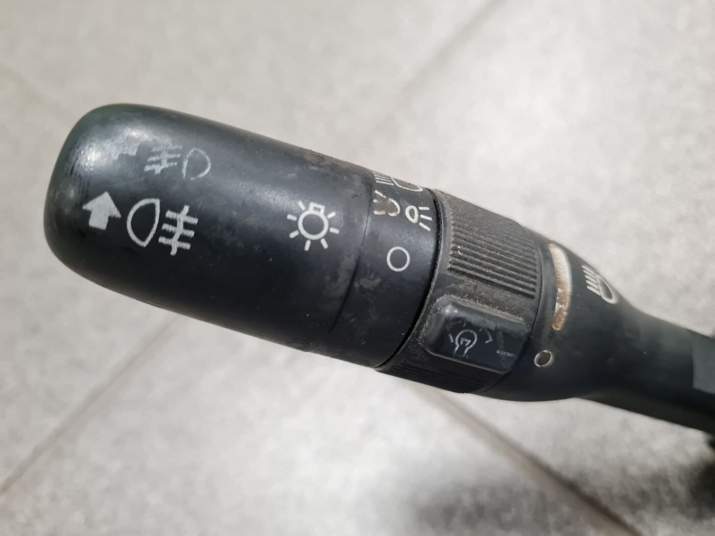 Stūres statnes slēdzis priekš CHRYSLER SEBRING 2006