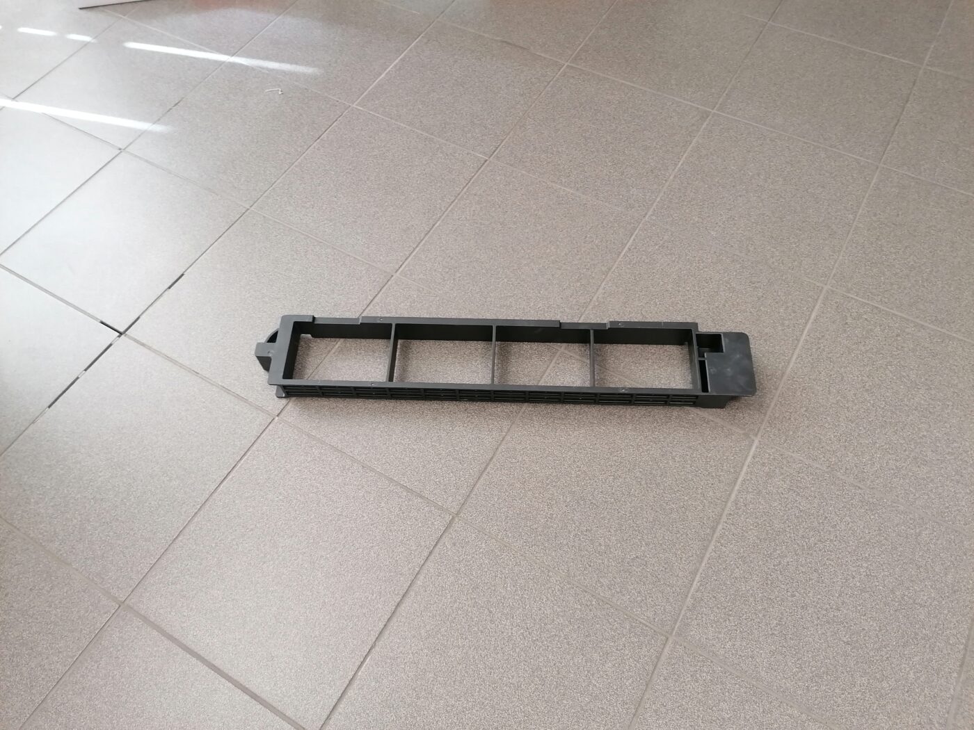 Ieplūdes gaisa deflektors/Difuzors priekš TOYOTA LC150 2015-2017 1 Ieplūdes gaisa deflektors/Difuzors priekš TOYOTA LC150 2015-2017