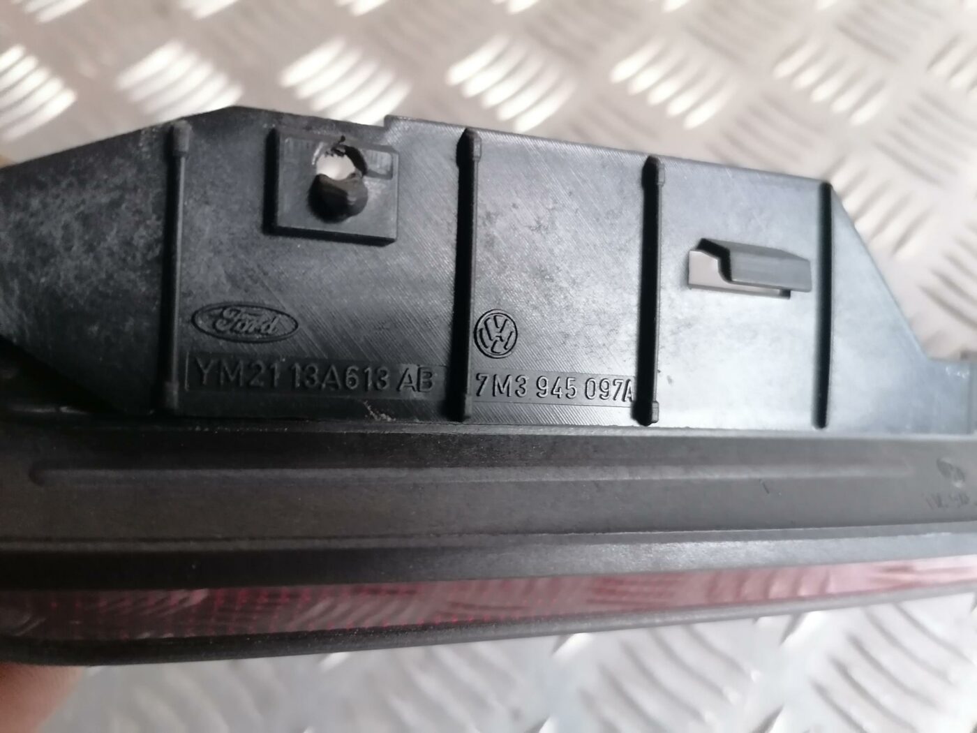 Stop signāls priekš FORD GALAXY 2005 4 Stop signāls priekš FORD GALAXY 2005