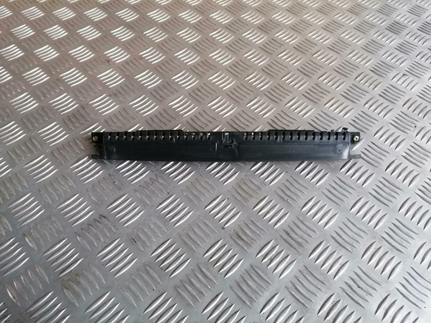 Stop signāls priekš FORD GALAXY 2005 2 Stop signāls priekš FORD GALAXY 2005