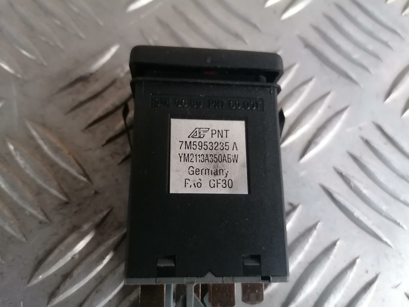 Trauksmes poga priekš FORD GALAXY 2005 3 Trauksmes poga priekš FORD GALAXY 2005