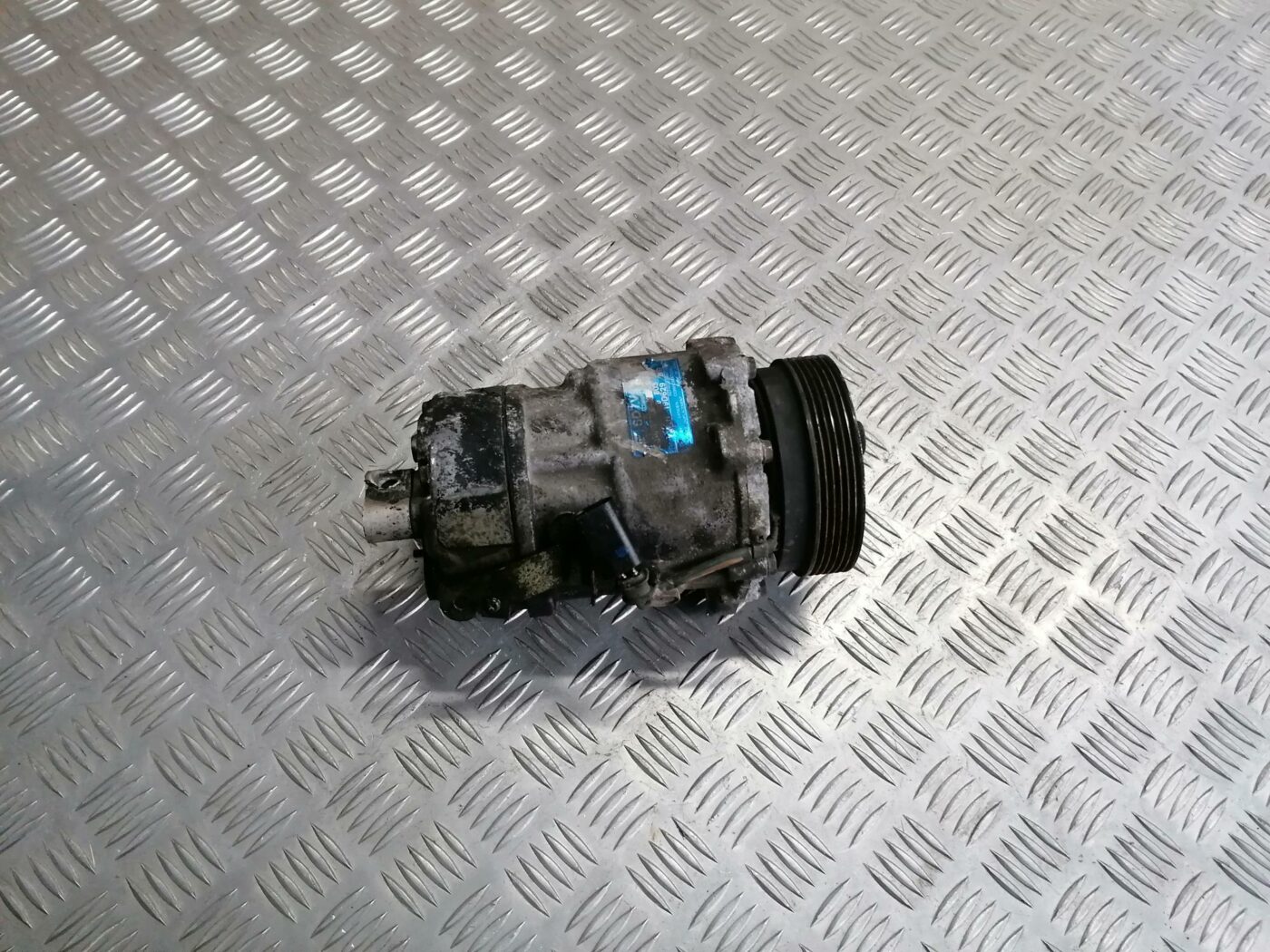 Gaisa kondicioniera kompresors priekš FORD GALAXY 2005 1 Gaisa kondicioniera kompresors priekš FORD GALAXY 2005