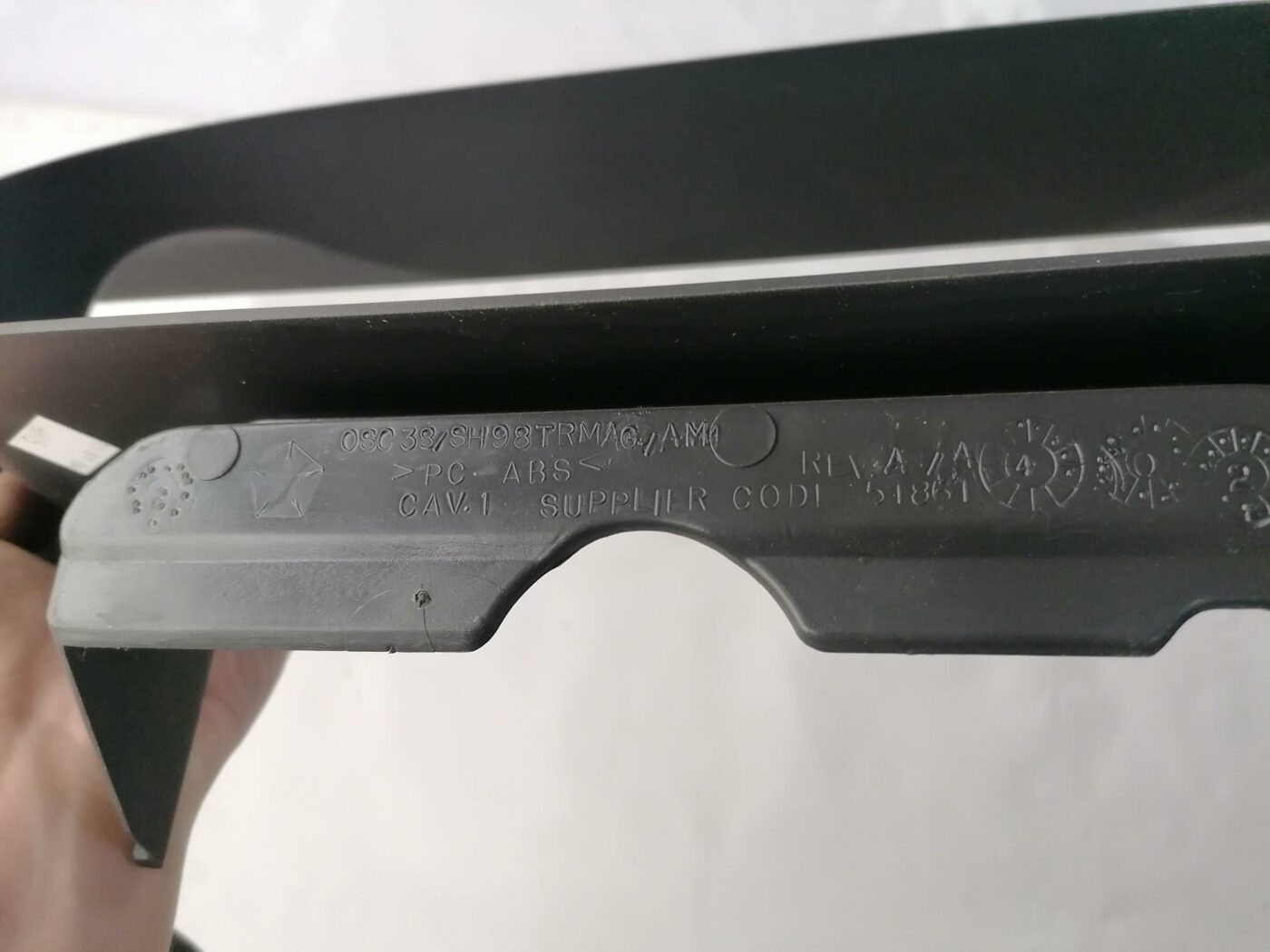 Spidometra apdare priekš CHRYSLER SEBRING 2006 3 Spidometra apdare priekš CHRYSLER SEBRING 2006