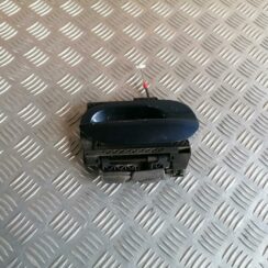 Aizmugurējāis labais durvju rokturis priekš BMW 530D E39 2001 TOURING