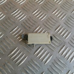 Antenas pastiprinātāja bloks priekš BMW 530D E39 2001 TOURING