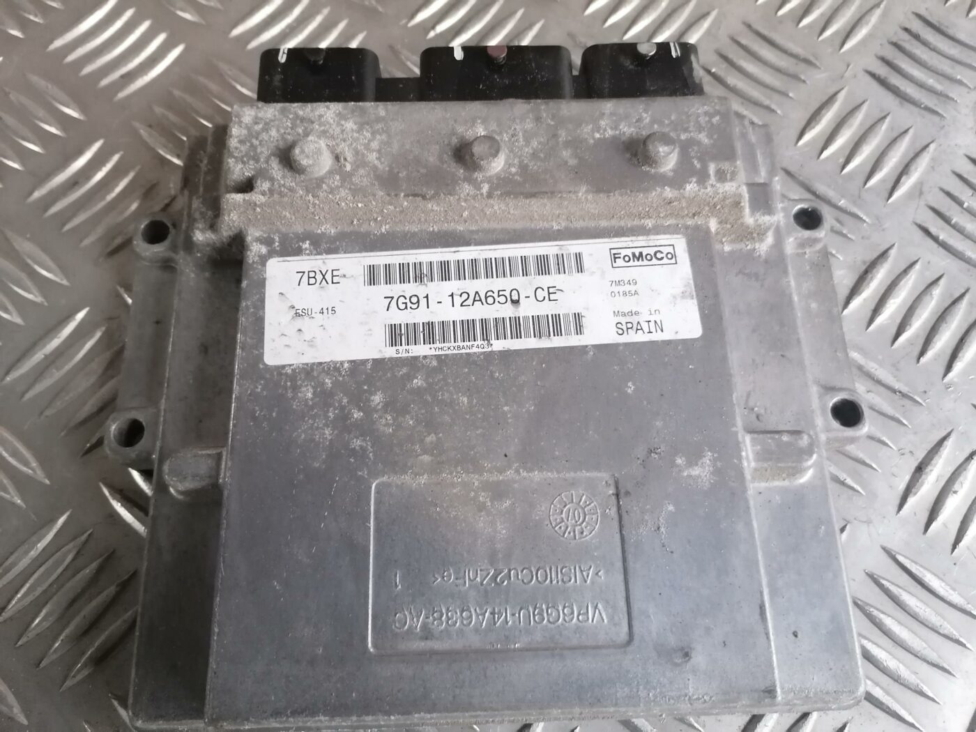 Dzinēja vadības bloks priekš FORD MONDEO 2007 4 Dzinēja vadības bloks priekš FORD MONDEO 2007