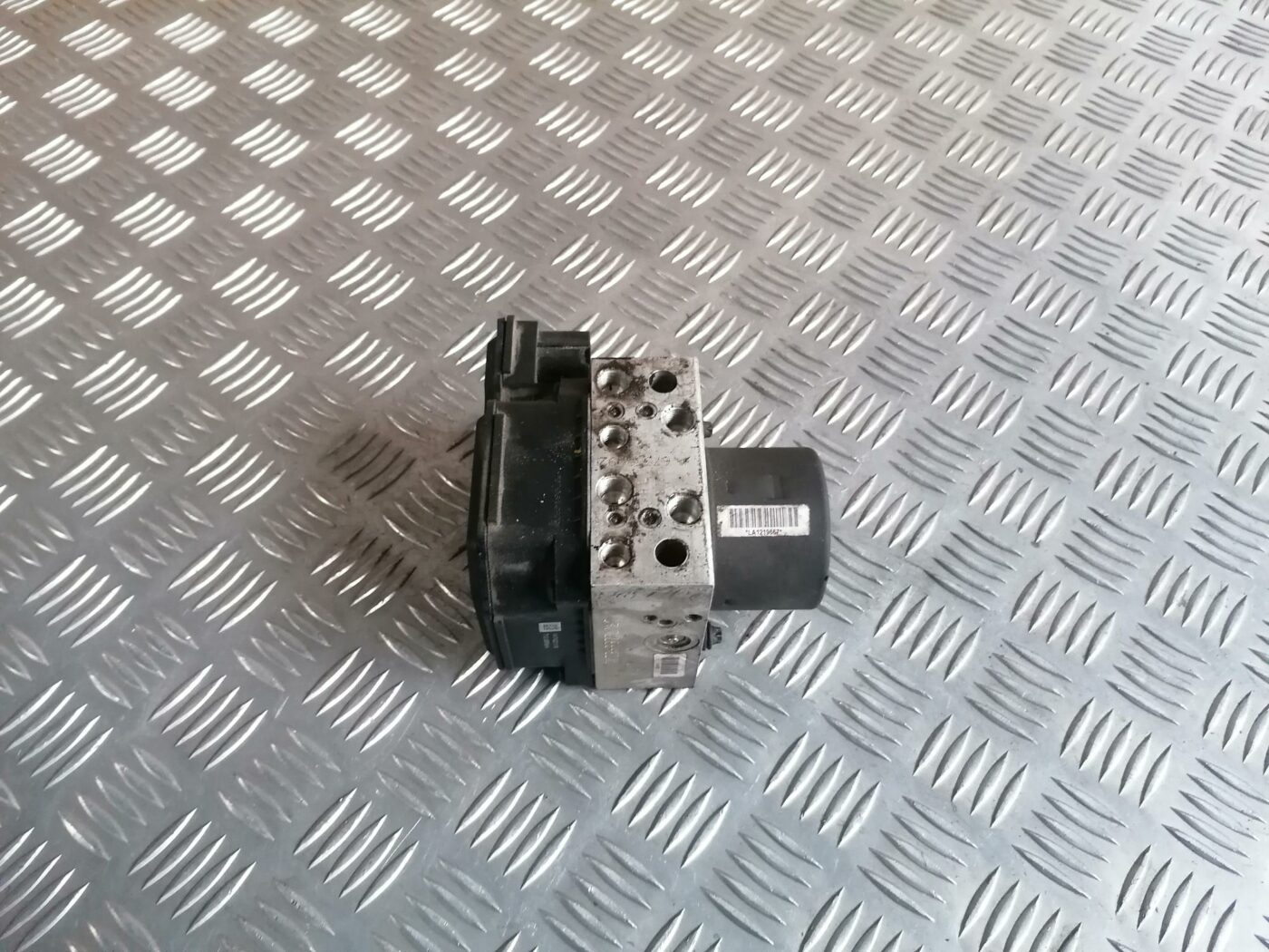 ABS bloks priekš FORD MONDEO 2007 1 ABS bloks priekš FORD MONDEO 2007