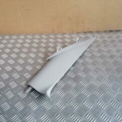 Aizmugurējas salona statnes apdare priekš FORD MONDEO 2007