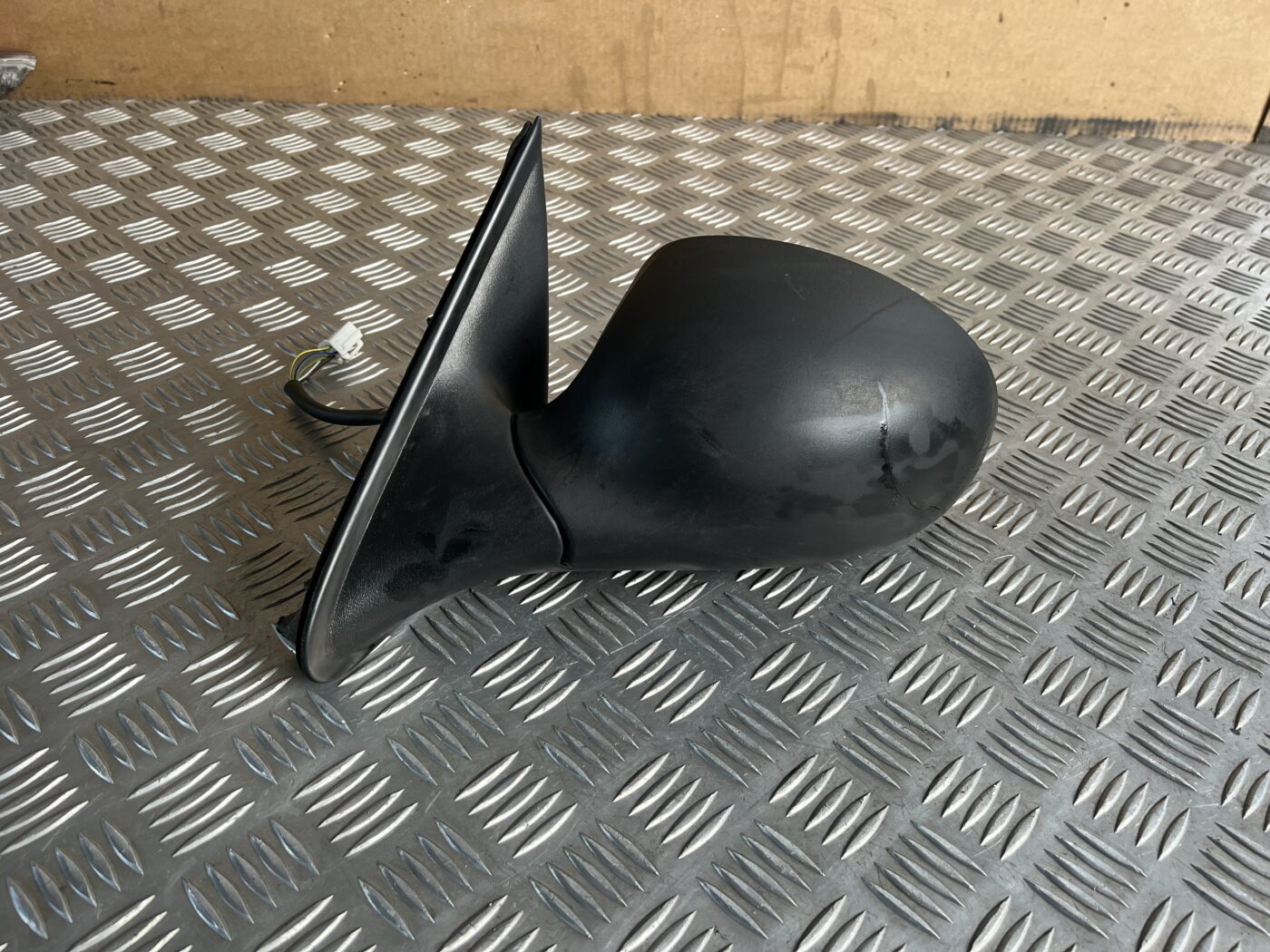 Ārējais spogulis, pa kreisi priekš CHRYSLER SEBRING 2006 4 Ārējais spogulis, pa kreisi priekš CHRYSLER SEBRING 2006