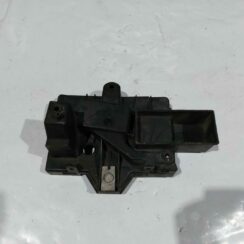 Akumulatora stiprināšanas korpuss priekš CHRYSLER VOYAGER 2006