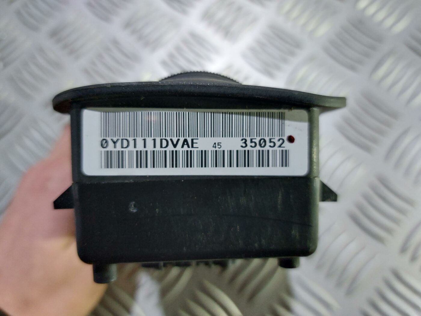 Gaismas slēdzis priekš CHRYSLER VOYAGER 2006 3 Gaismas slēdzis priekš CHRYSLER VOYAGER 2006