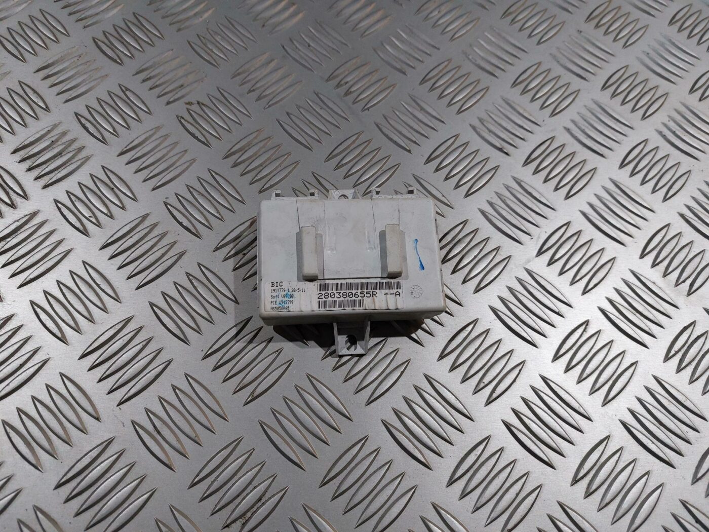 Navigācijas (GPS) vadības bloks priekš RENAULT LAGUNA 2011 1 Navigācijas (GPS) vadības bloks priekš RENAULT LAGUNA 2011