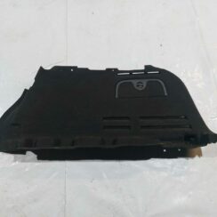 Bagāžnieka nodalījuma sānu apdare priekš RENAULT LAGUNA 2011