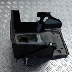 Akumulatora stiprināšanas korpuss priekš VOLVO S40 2004 Black