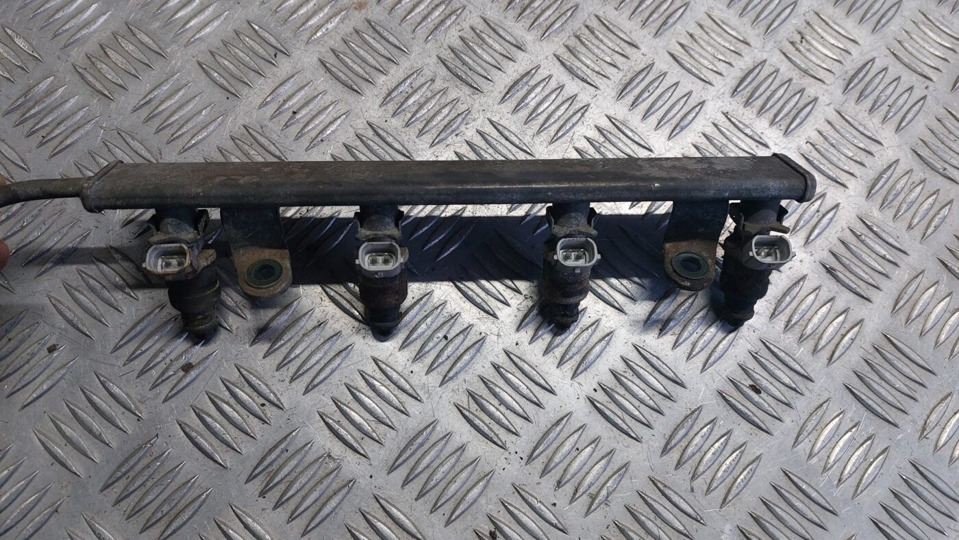 Degvielas sadales caurule priekš MITSUBISHI COLT 2007