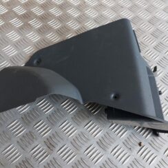 Centrālās konsoles (apdares) sānu panelis priekš MITSUBISHI COLT 2007