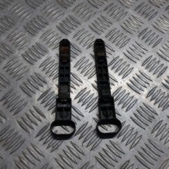 Priekšēja luktura kronšteins priekš VOLVO V60 2012