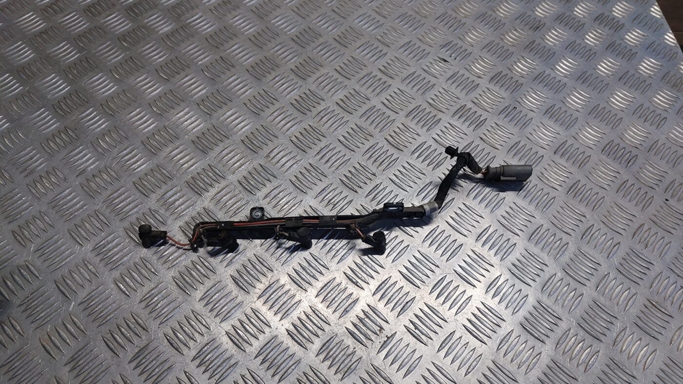 Kvēlsveču vadi priekš VOLVO V60 2012 1 Kvēlsveču vadi priekš VOLVO V60 2012