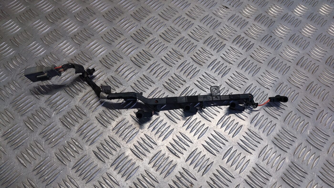 Kvēlsveču vadi priekš VOLVO V60 2012 2 Kvēlsveču vadi priekš VOLVO V60 2012