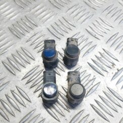 Parkošanās devējs priekš VOLVO V60 2012