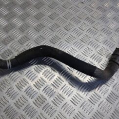 Dzesēšanas caurule priekš VOLVO V60 2012