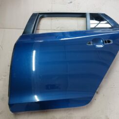 Aizmugurējās kreisās durvis priekš VOLVO V60 2012