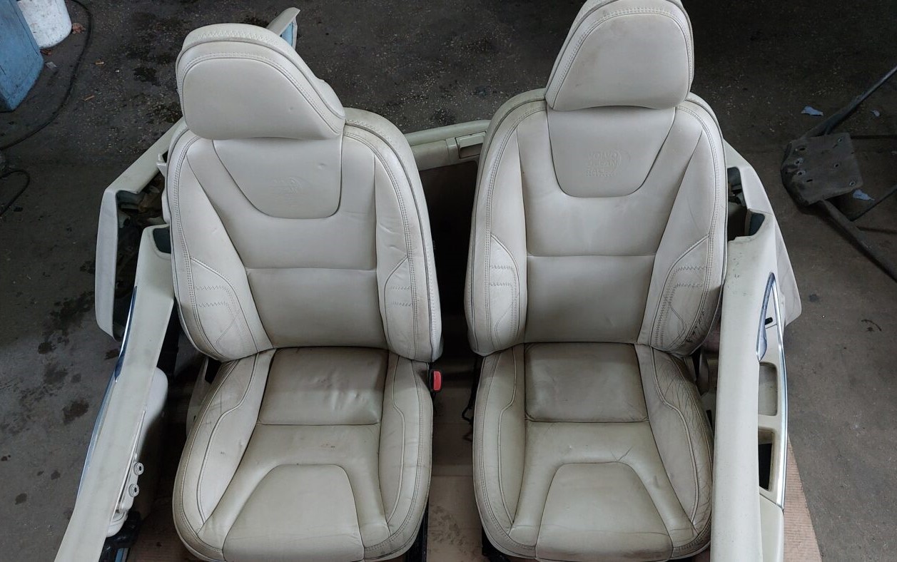 Sēdekļu komplekts priekš VOLVO V60 2012 9 Sēdekļu komplekts priekš VOLVO V60 2012