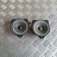 Durvju skaļrunis, apakšā priekš BMW 123 E87 2008 BLACK