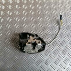 Priekšējo labo durvju slēdzene priekš BMW 123 E87 2008 BLACK