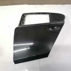 Aizmugurējās kreisās durvis priekš BMW 123 E87 2008 BLACK