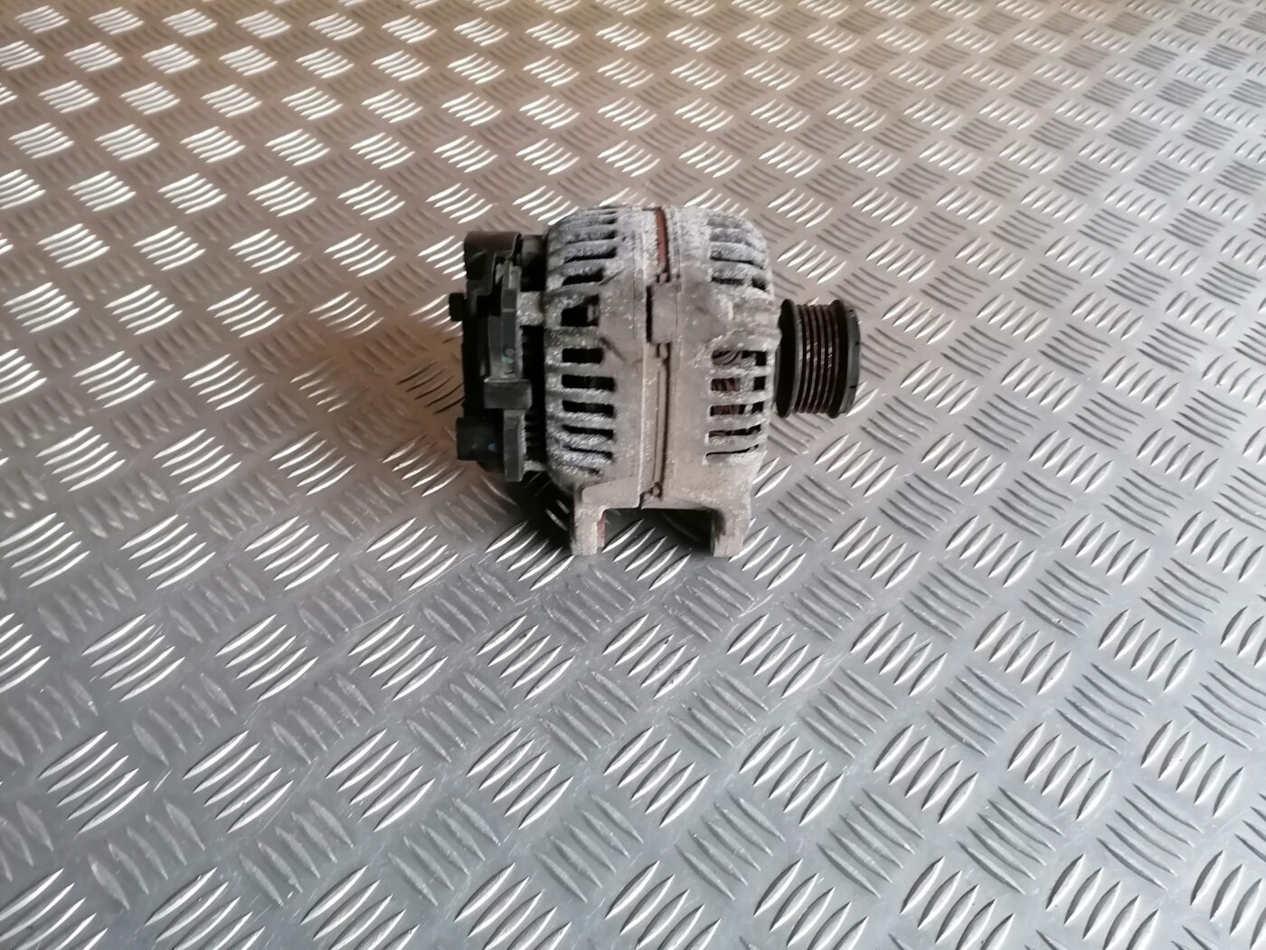 Ģenerators priekš ŠKODA OCTAVIA 2006 1 Ģenerators priekš ŠKODA OCTAVIA 2006