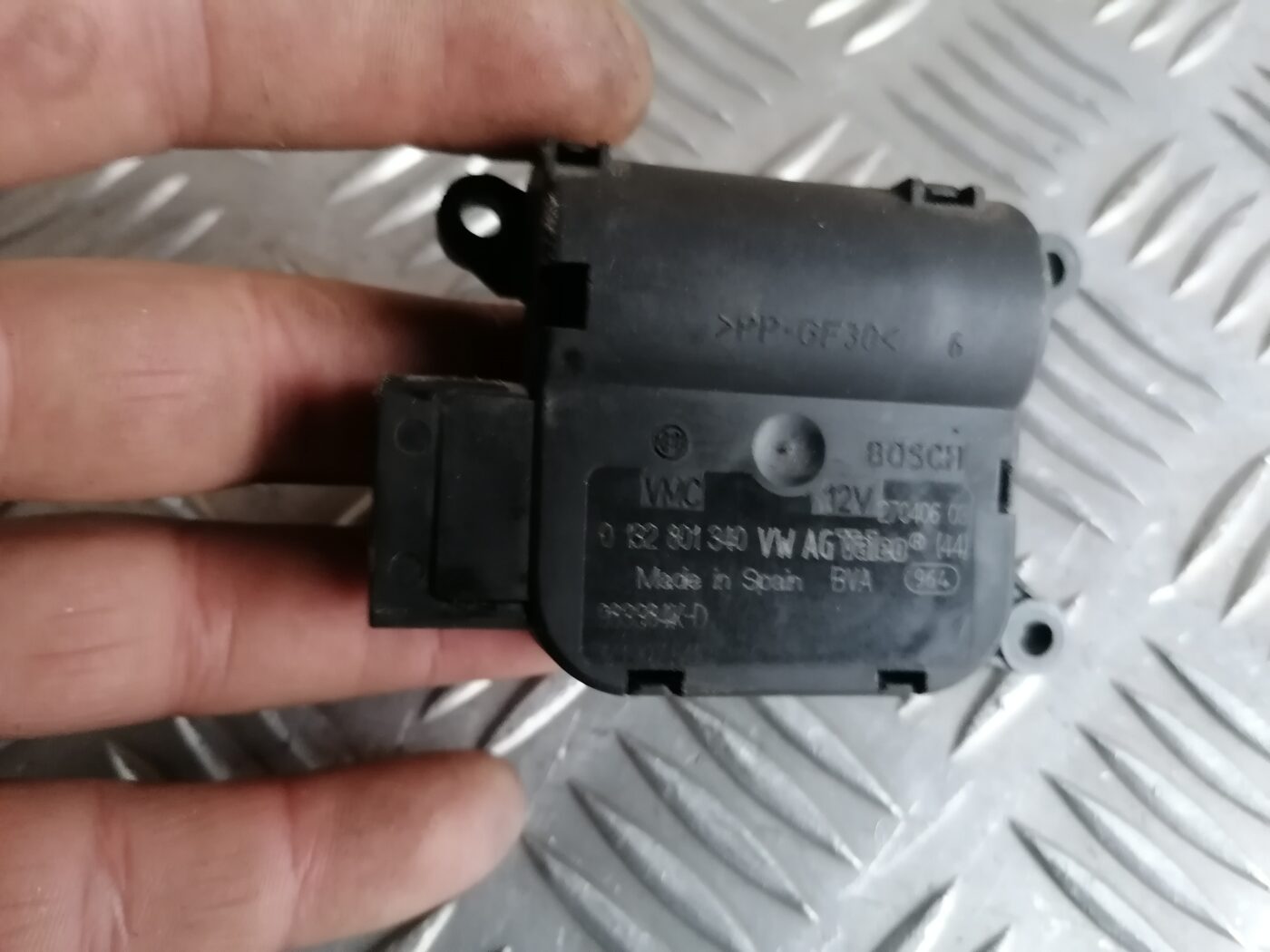 Apsildes sistēmas aktuators priekš ŠKODA OCTAVIA 2006