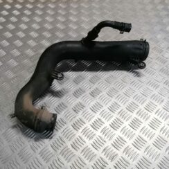 Interkulera caurule priekš ŠKODA OCTAVIA 2006