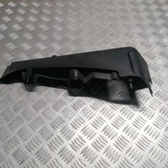 Aizmugurēja sēdekļa atzveltnes plastmasas uzlika priekš ŠKODA OCTAVIA 2006