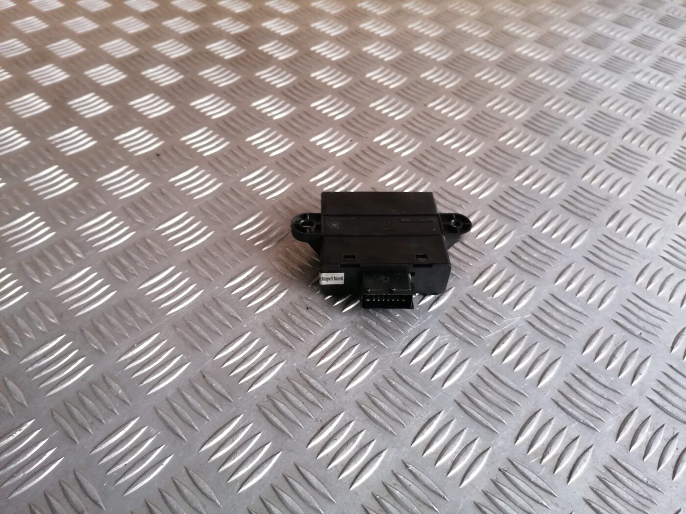 Degvielas sūkņa modulis priekš PEUGEOT 607 2010 3 Degvielas sūkņa modulis priekš PEUGEOT 607 2010