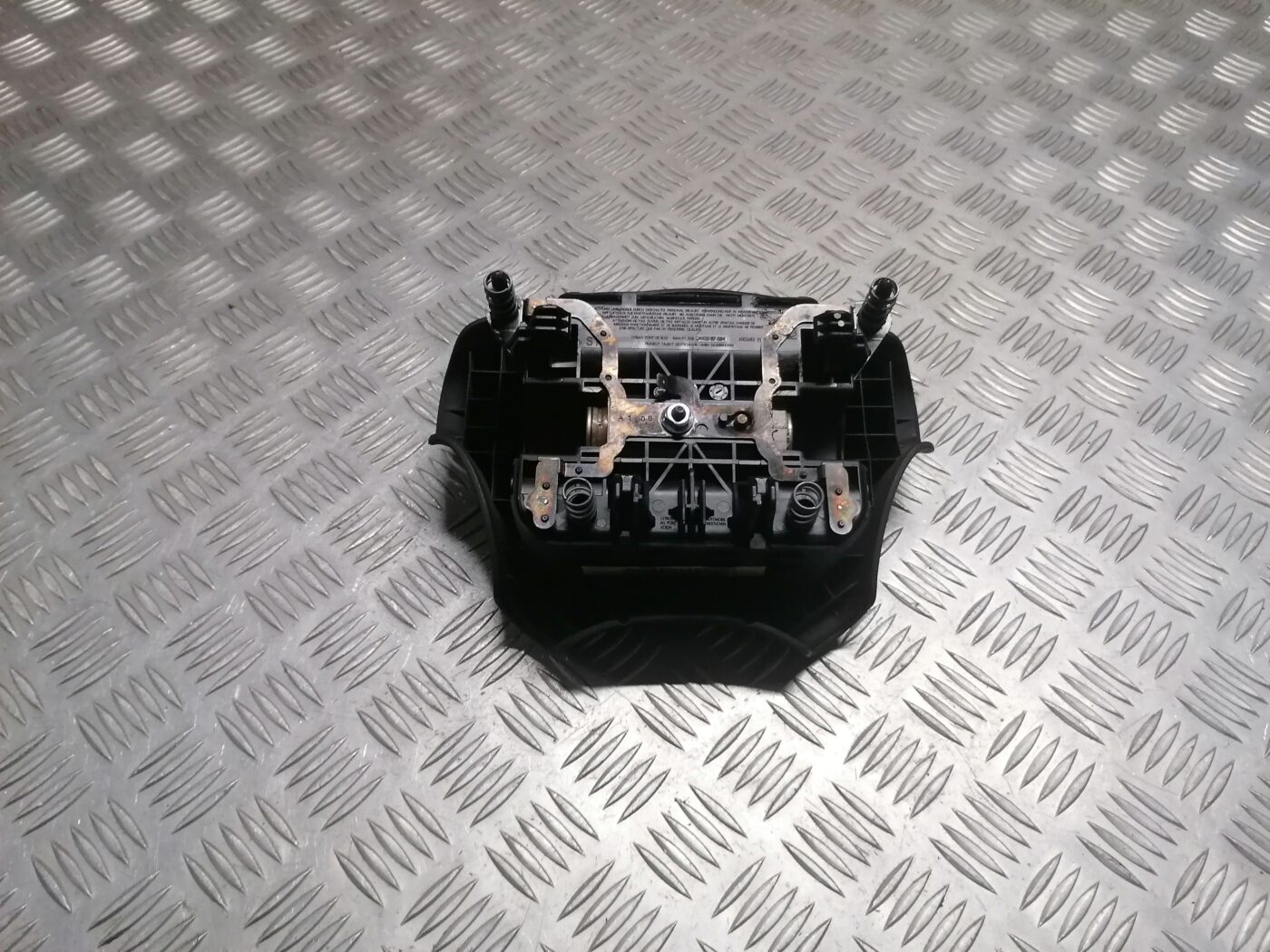 Stūres drošības spilvens priekš PEUGEOT 607 2010