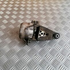 Dzinēja spilvens priekš PEUGEOT 607 2010