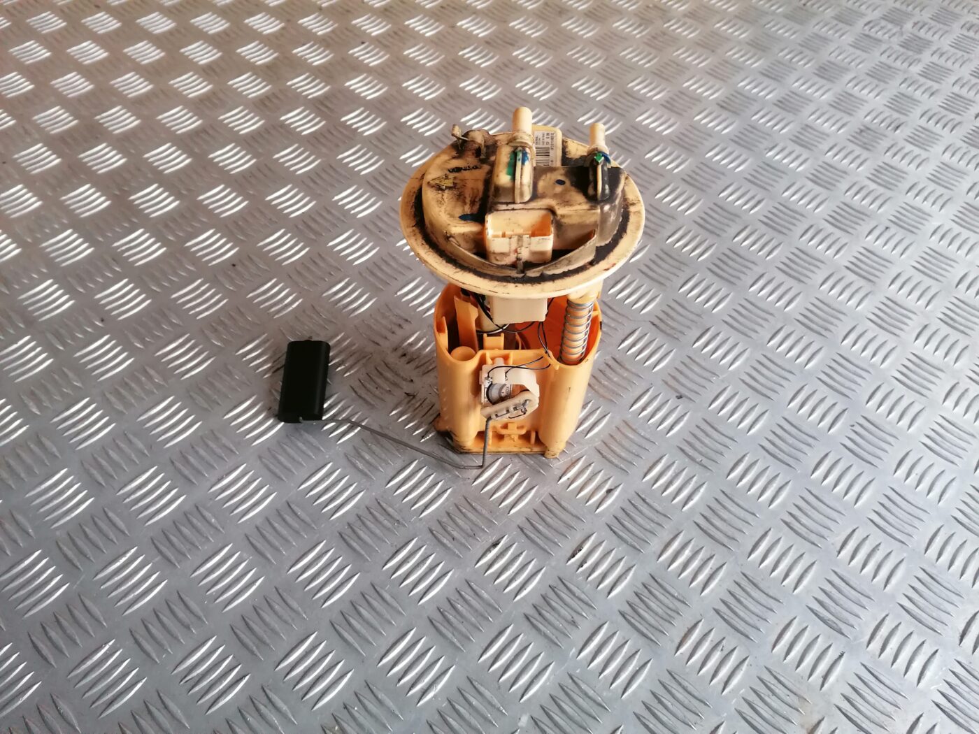 Degvielas tvertnes sūknis priekš PEUGEOT 607 2010 6 Degvielas tvertnes sūknis priekš PEUGEOT 607 2010