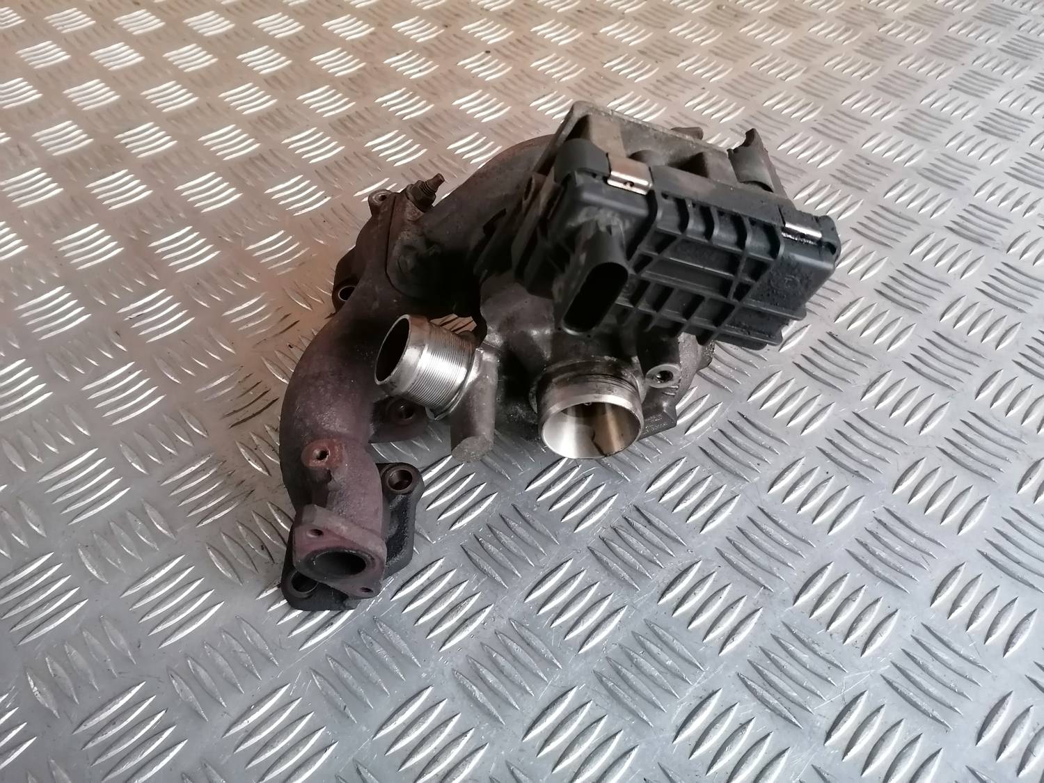 Turbīna priekš PEUGEOT 607 2010