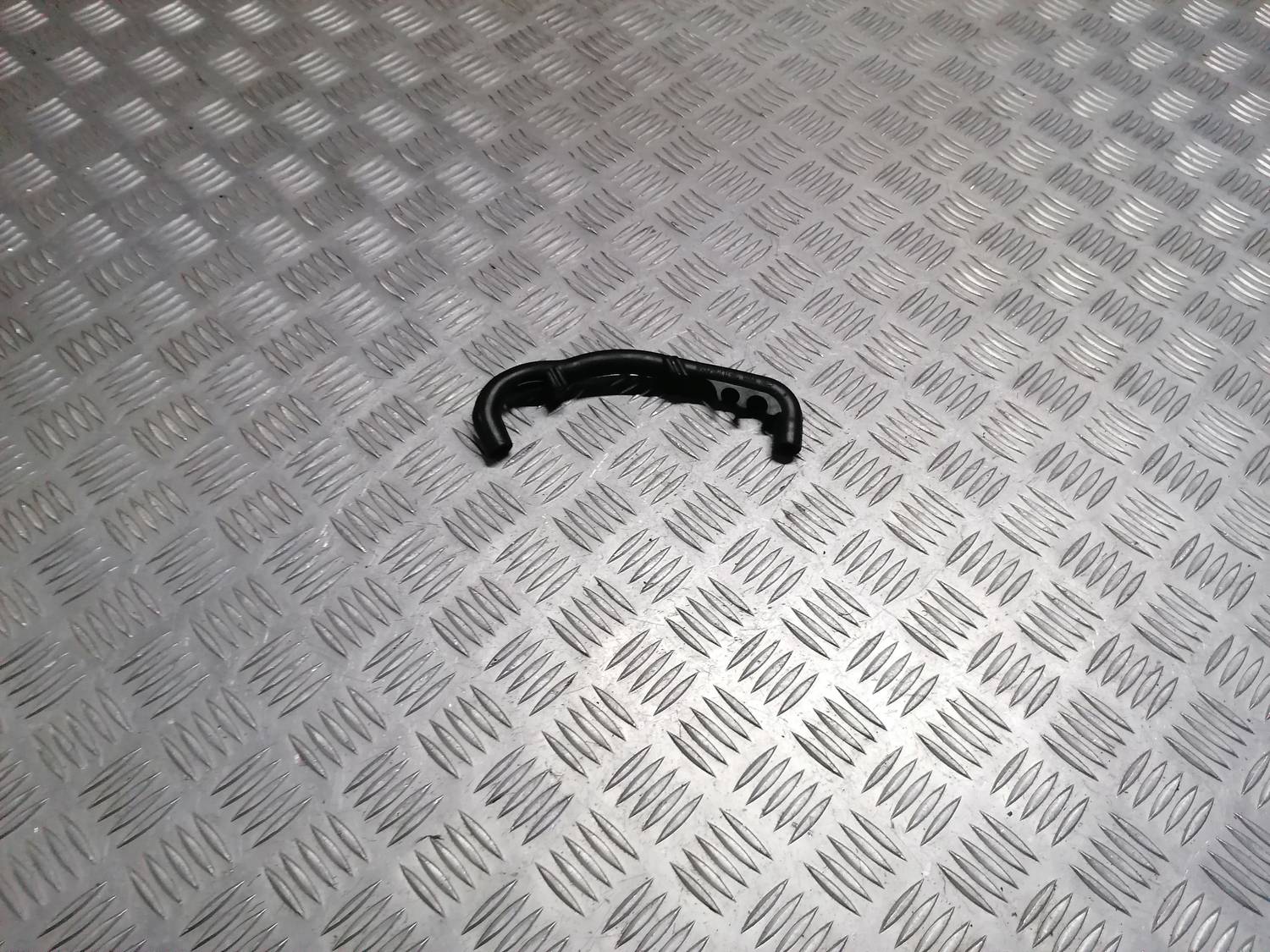 Kartera ventilācijas caurule priekš PEUGEOT 607 2010 1 Kartera ventilācijas caurule priekš PEUGEOT 607 2010