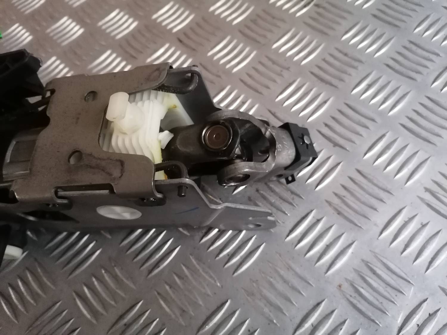 Stūres statne priekš PEUGEOT 607 2010