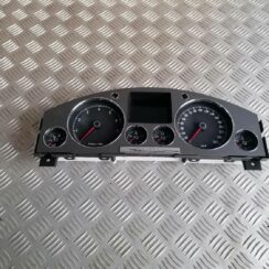 Spidometrs priekš VW PHAETON 2003