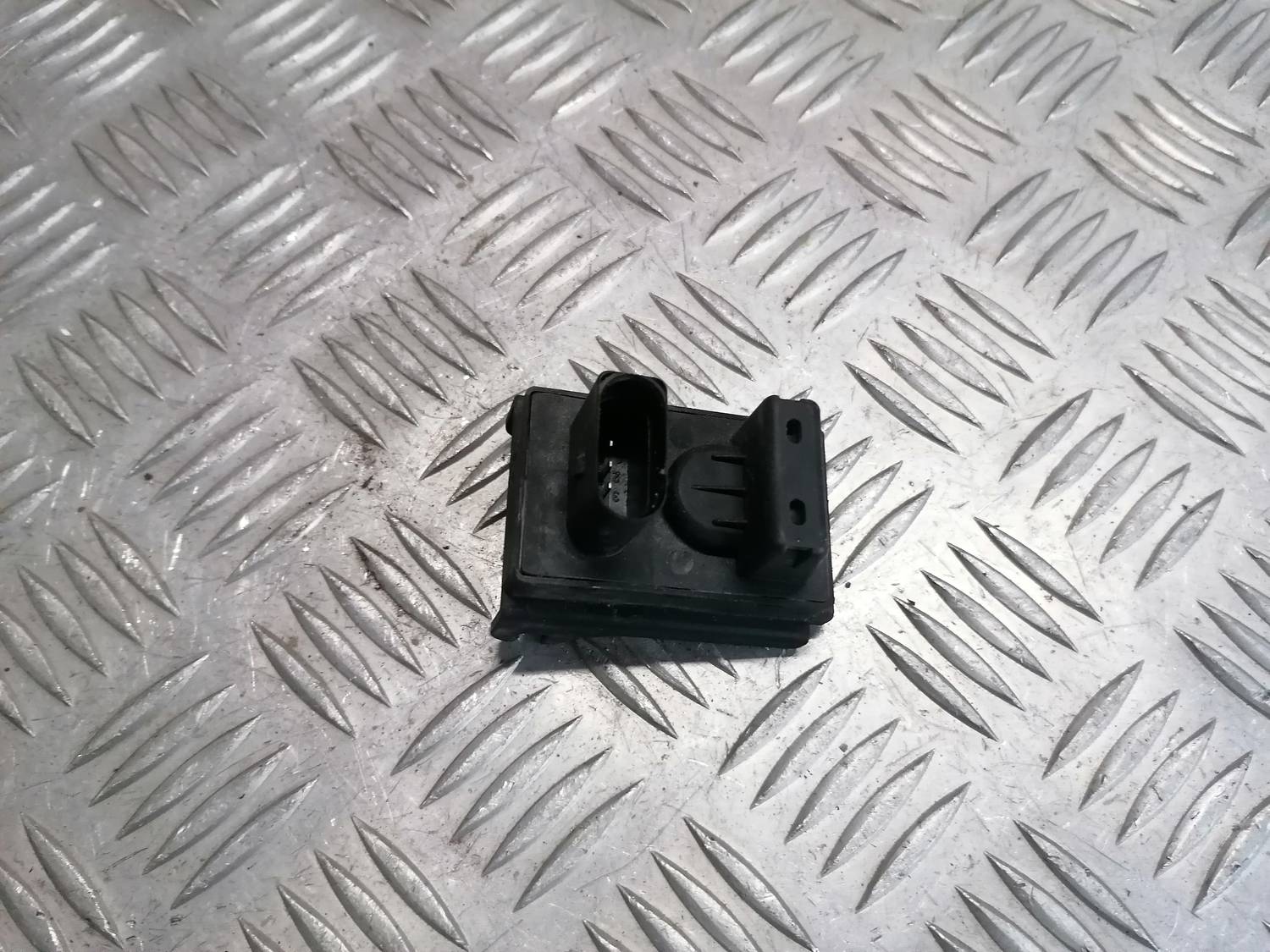 Gaisa kvalitātes sensors priekš VW PHAETON 2003 3 Gaisa kvalitātes sensors priekš VW PHAETON 2003