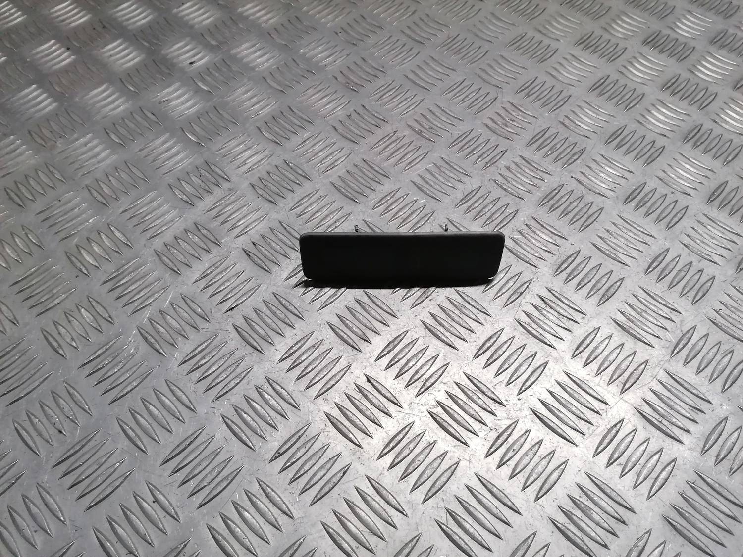 Parkošanās sensoru displejs priekš VW PHAETON 2003 2 Parkošanās sensoru displejs priekš VW PHAETON 2003