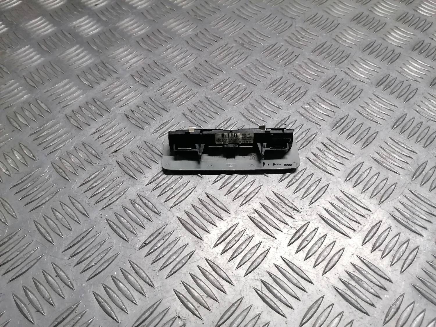 Parkošanās sensoru displejs priekš VW PHAETON 2003 3 Parkošanās sensoru displejs priekš VW PHAETON 2003