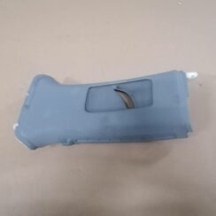 Vidējas salona statnes apdare priekš VW PHAETON 2003