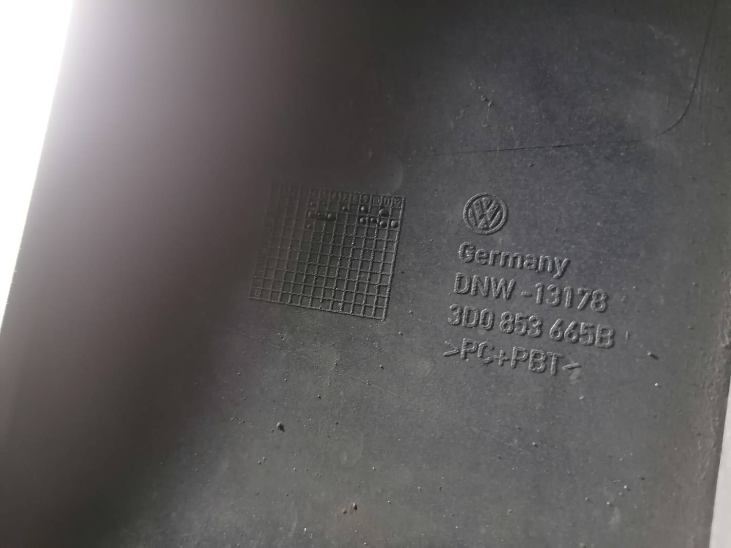 Miglas luktura reste, pa labi priekš VW PHAETON 2003